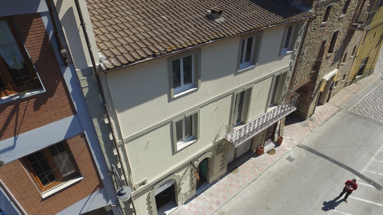 L'Arco B&B Di Charme Passignano sul Trasimeno Eksteriør billede