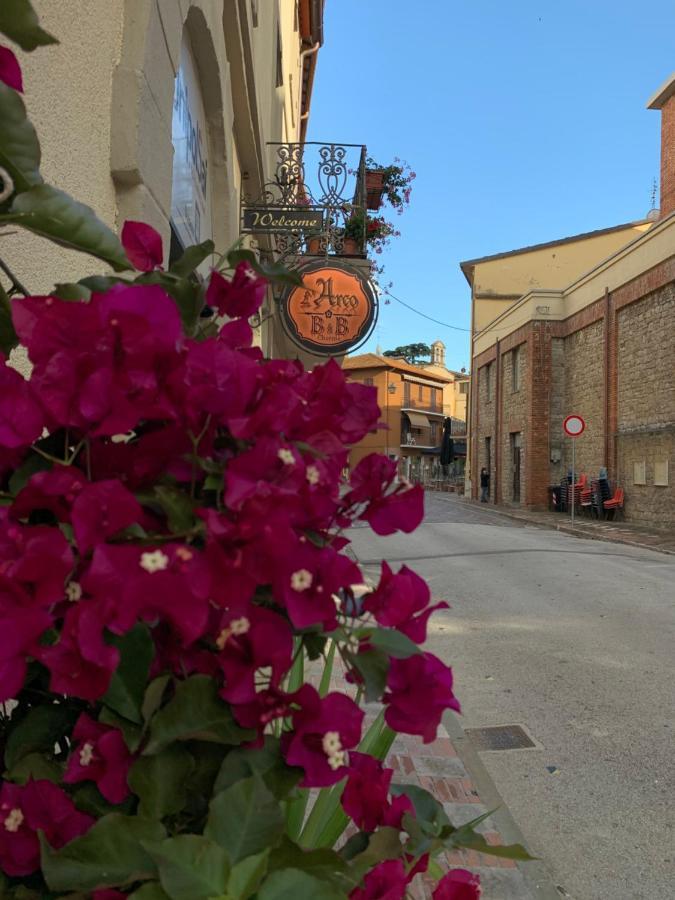 L'Arco B&B Di Charme Passignano sul Trasimeno Eksteriør billede
